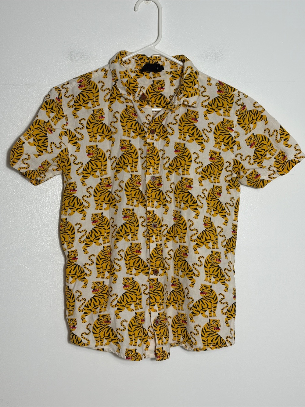 Kids' Button-Down Shirt with Yellow Tiger Print Size 14